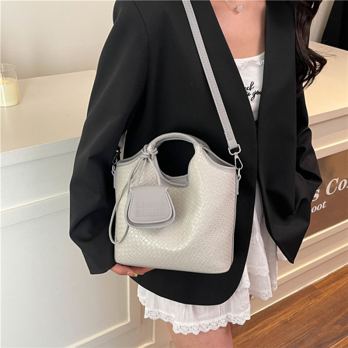bag 8890