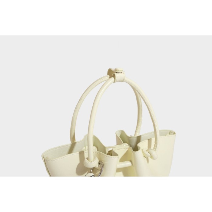 BAG A8692