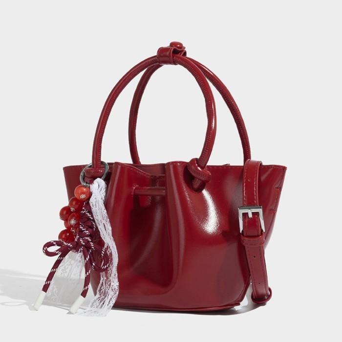 BAG A8692