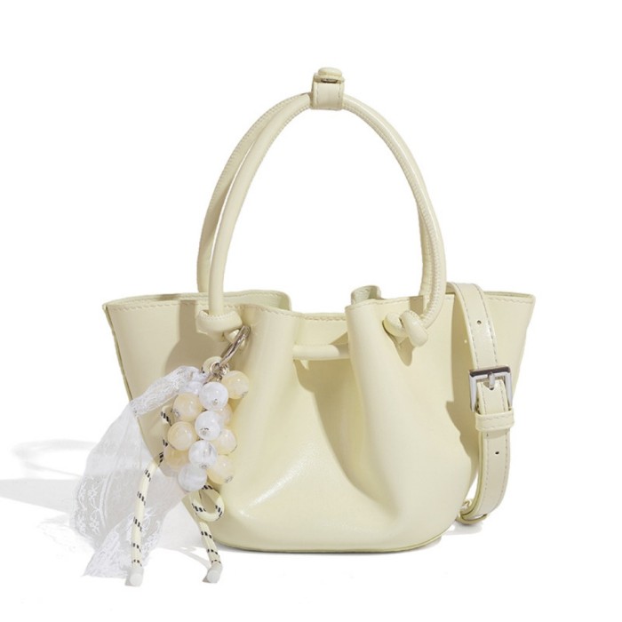 BAG A8692
