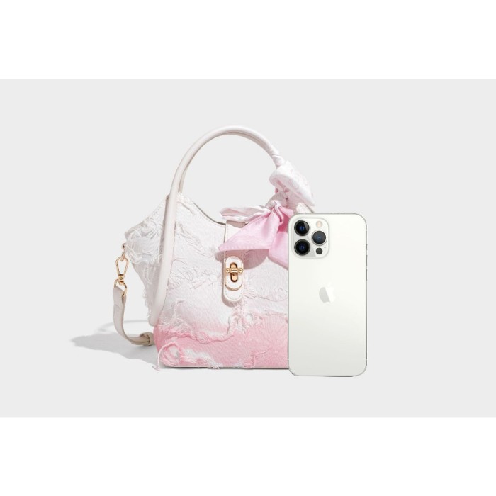 BAG A7880