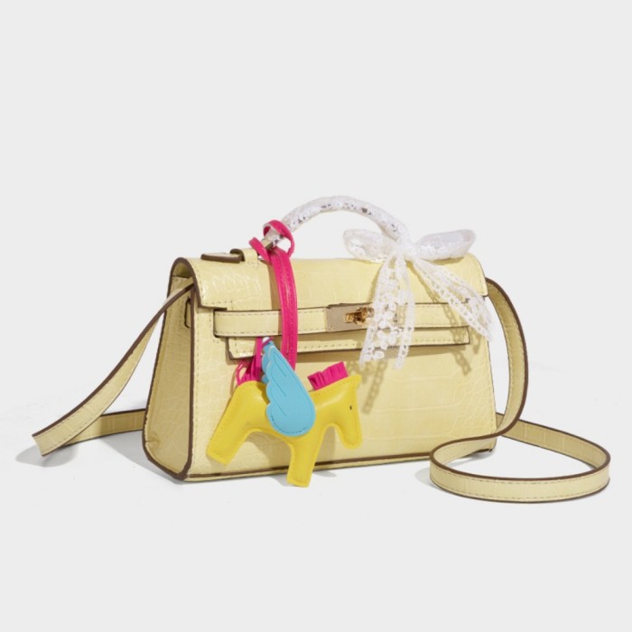 BAG A8698