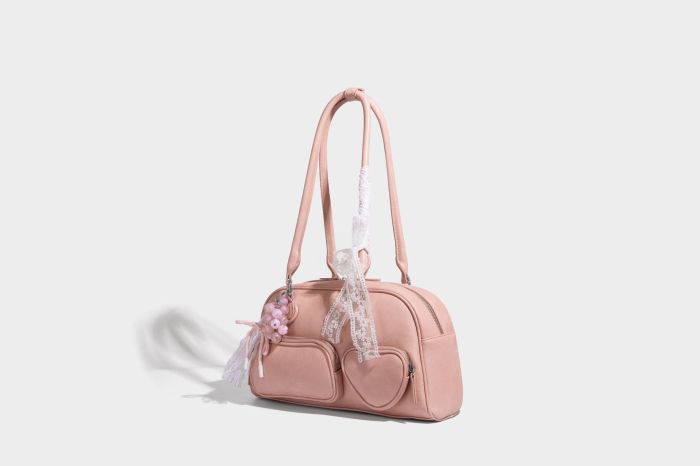 BAG A8682