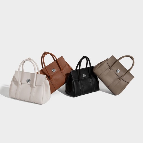 BAG A8695
