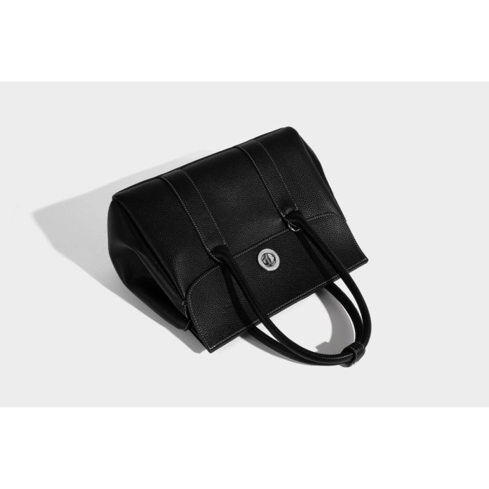 BAG A8695