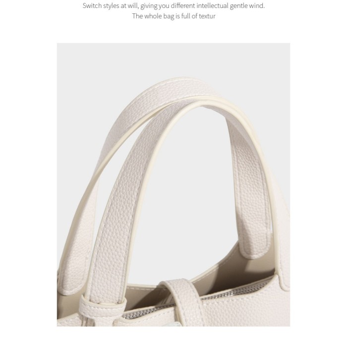 BAG A8702