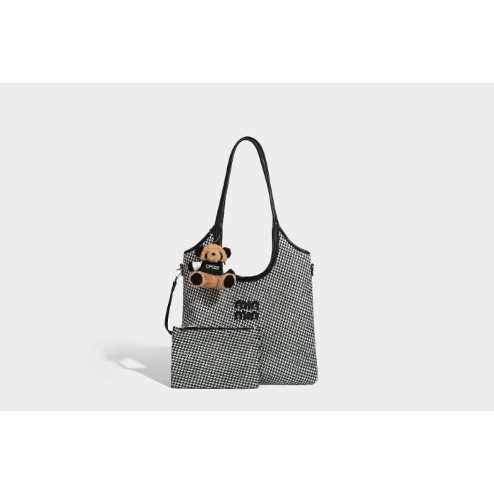 BAG A8738