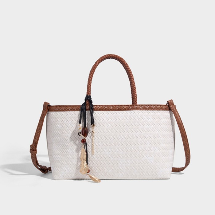 BAG A8752