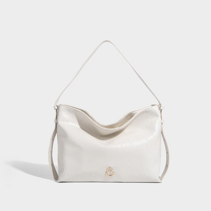 BAG A8768