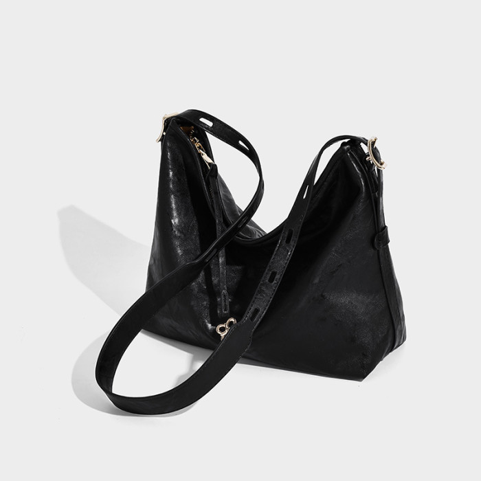 BAG A8821