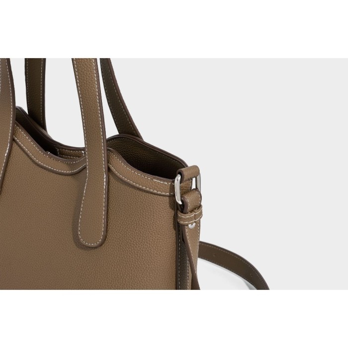 BAG A8817