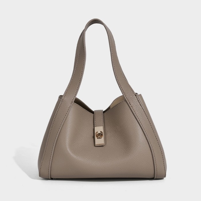 BAG A8826