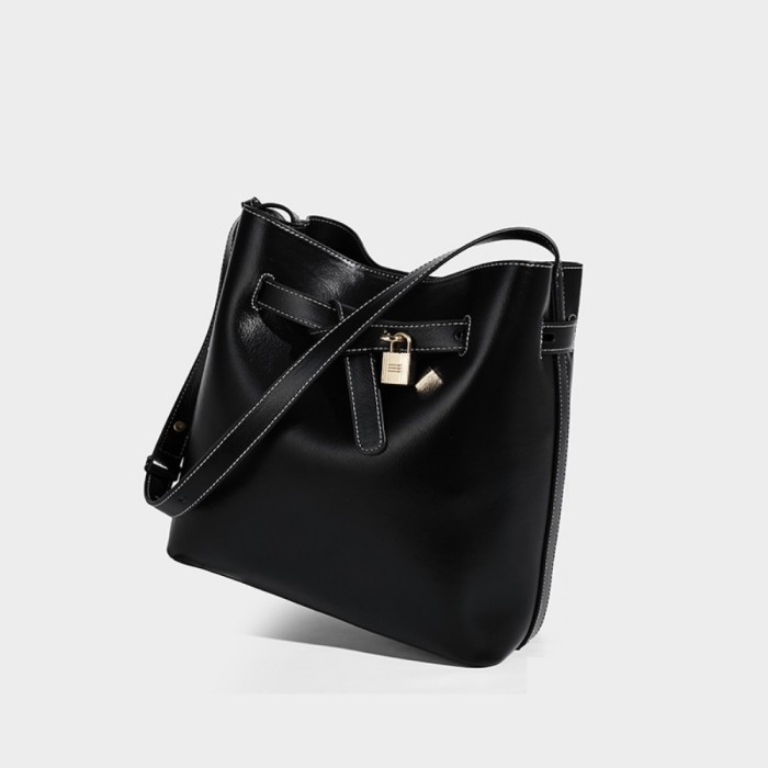 BAG A8867