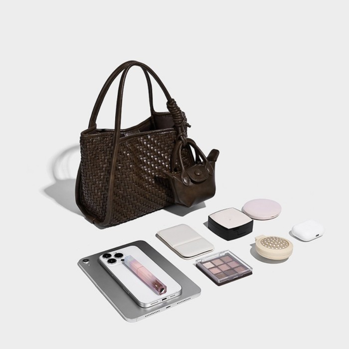BAG A8853