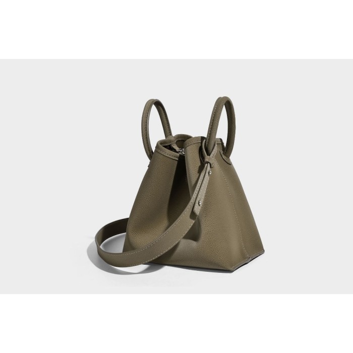 BAG A8879