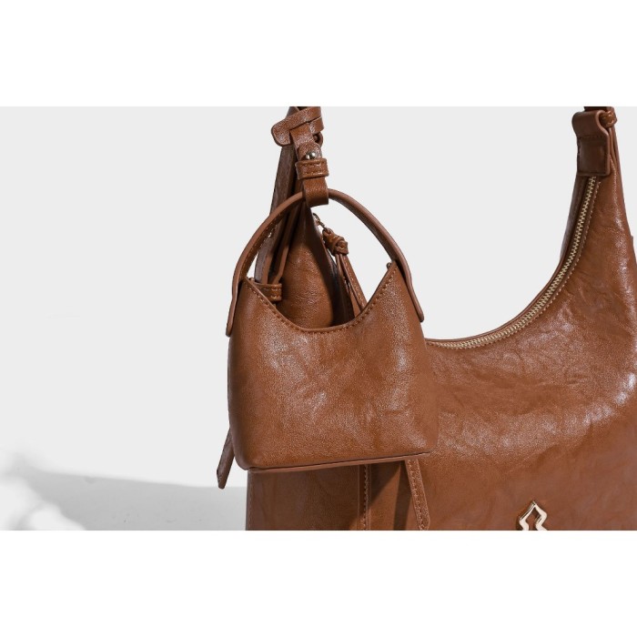 BAG A8877PU