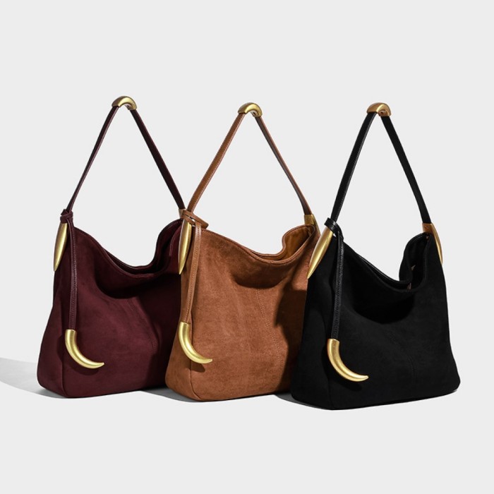 BAG A8882
