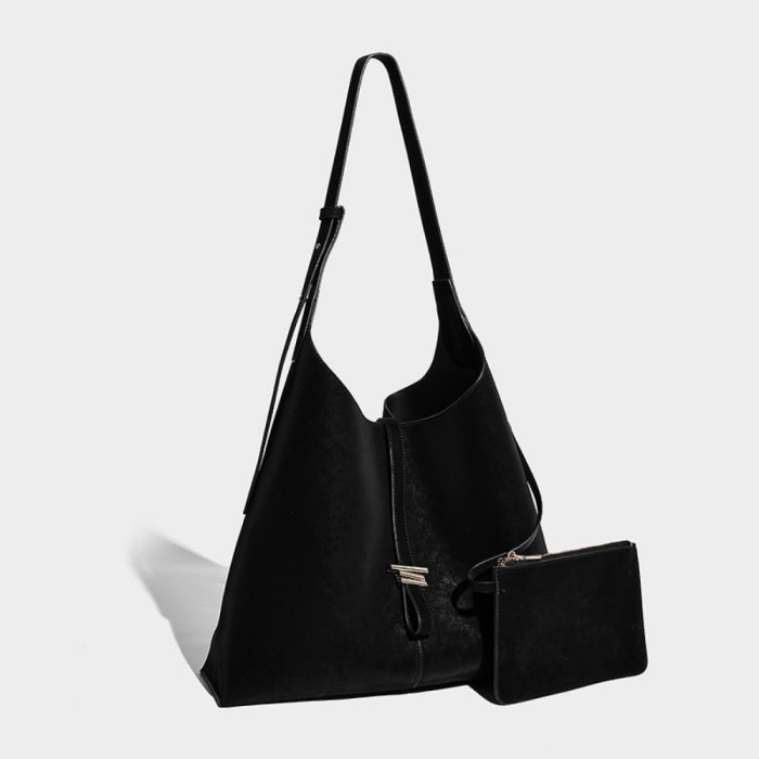 BAG A8902