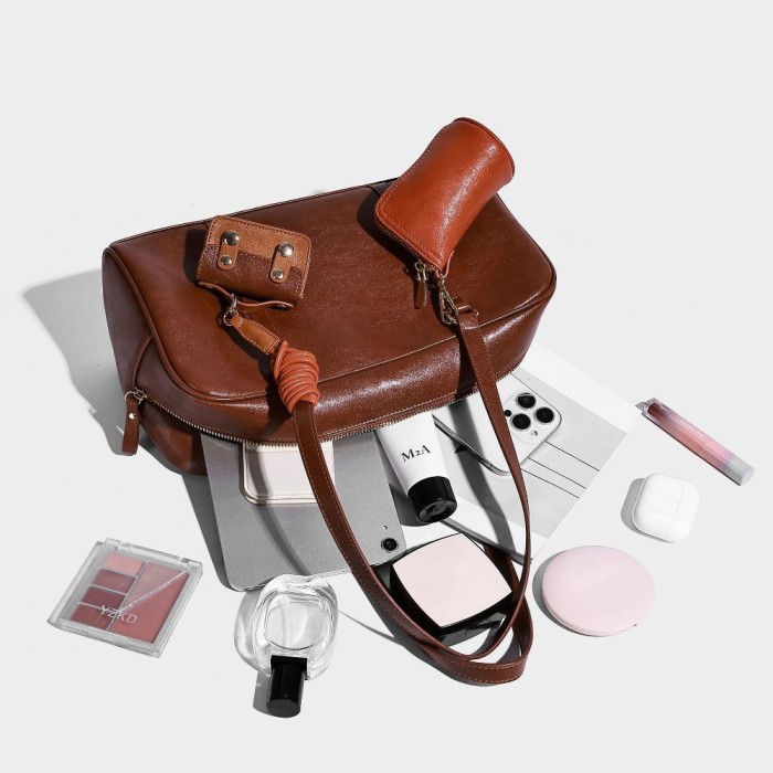 BAG A8923