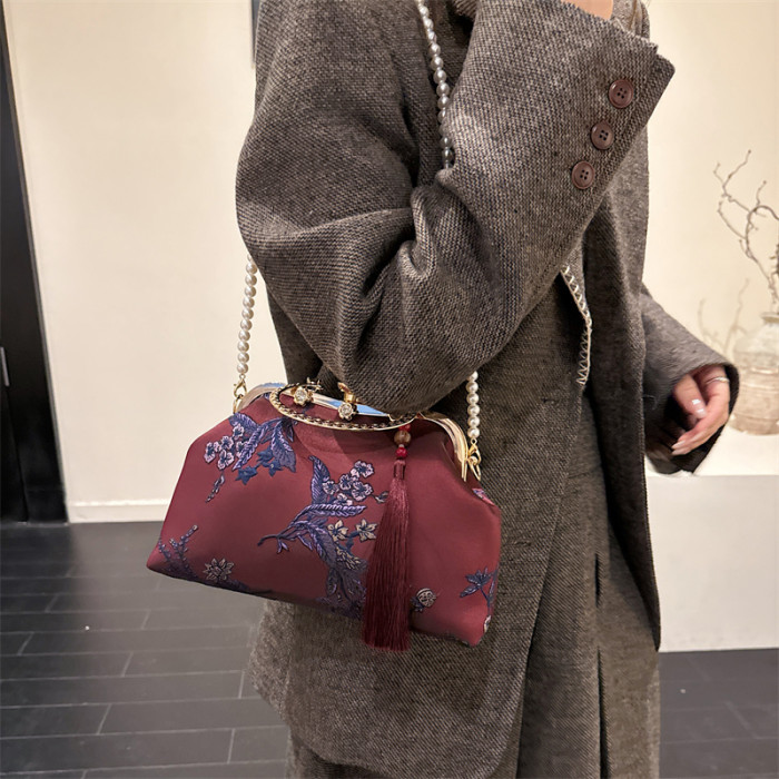 bag 2823
