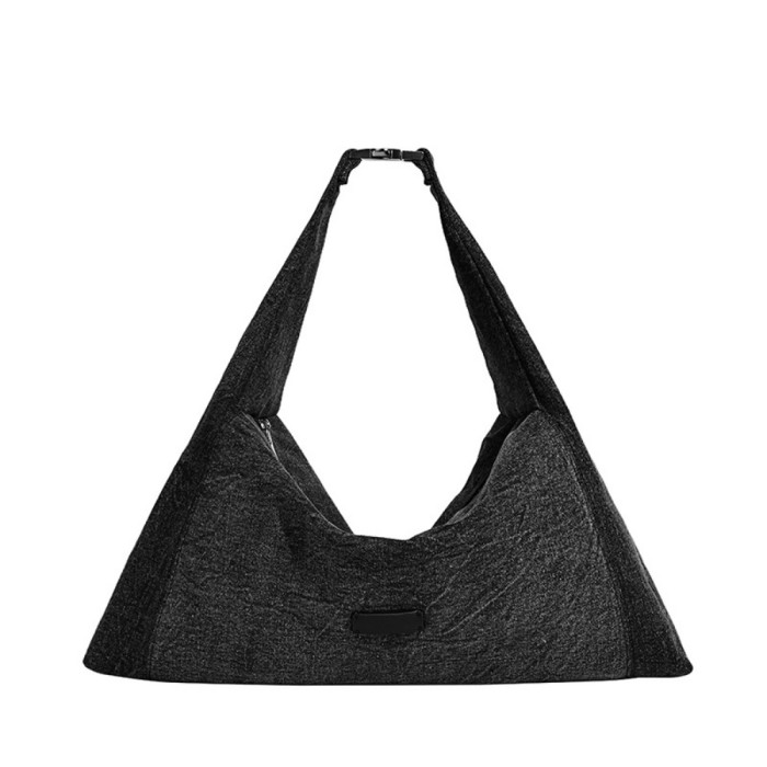 BAG A8930