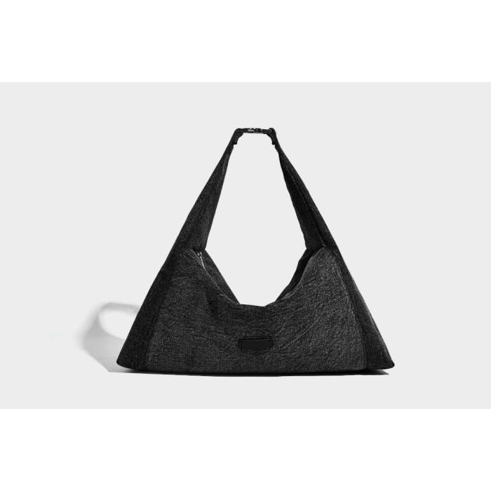 BAG A8930