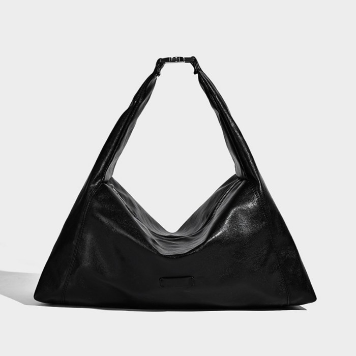 BAG A8930