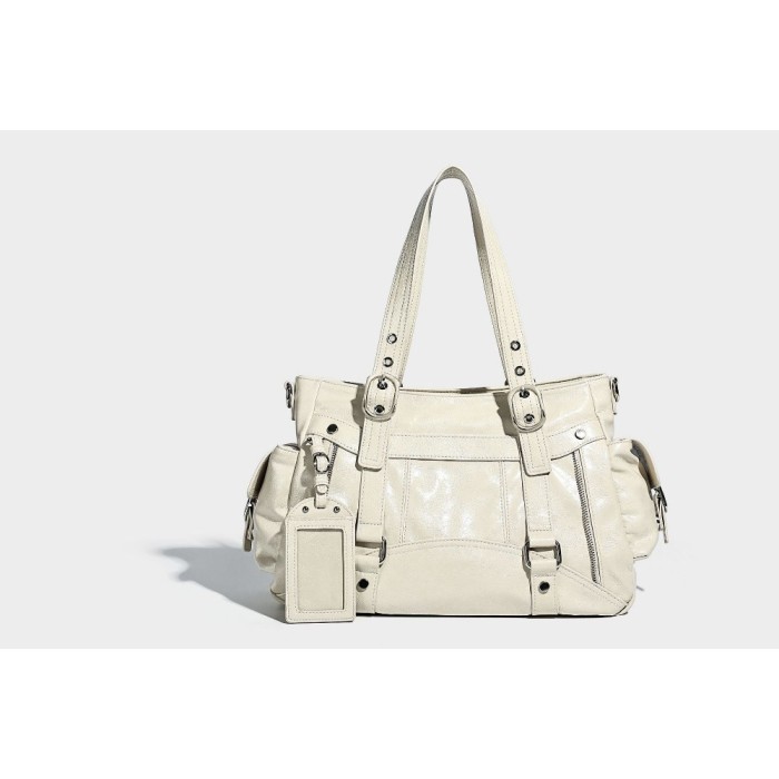 BAG A8932