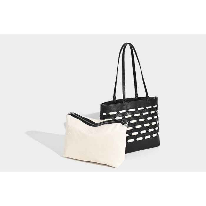 BAG A8972