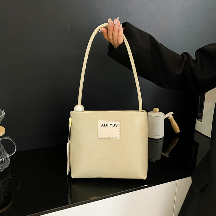bag 8221-2