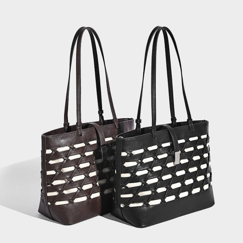 BAG A8972