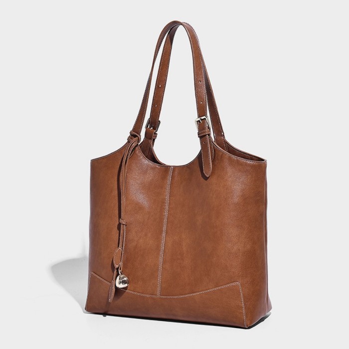BAG A8963