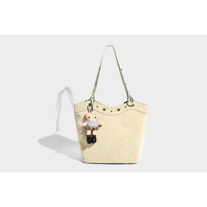 BAG 8996