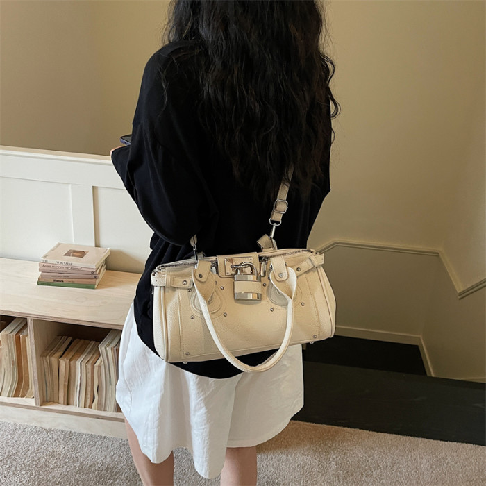 bag 02058