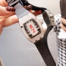 高級人気新品リシャールミル 時計 スーパーコピー レディース クオーツ4色
