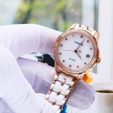 注目度NO.1シャネル 時計 コピー レディース 自動巻き 2色