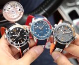 高品質オメガ シーマスター コピーシリーズ メンズ 自動巻き 3色