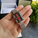 大人気新品グッチ 時計 コピー レディース クオーツ