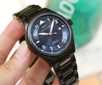 大人気IWC パイロットウォッチ コピーシリーズ メンズ 自動巻き2色