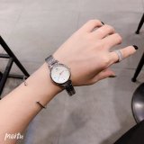 大人気新品グッチ 時計 コピー レディース クオーツ