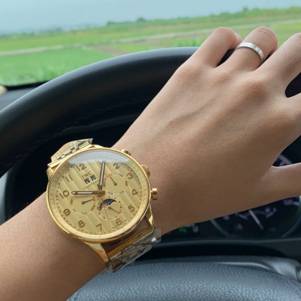 注目度NO.1IWC パイロットウォッチ コピーシリーズ メンズ 自動巻き3色