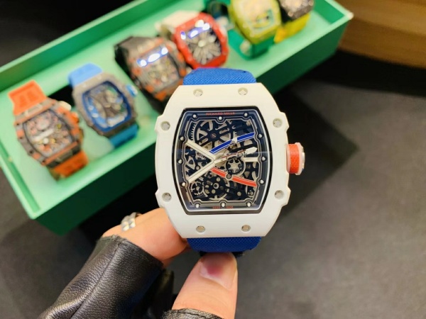 高級人気新品リシャールミル 時計 スーパーコピー メンズ 自動巻き