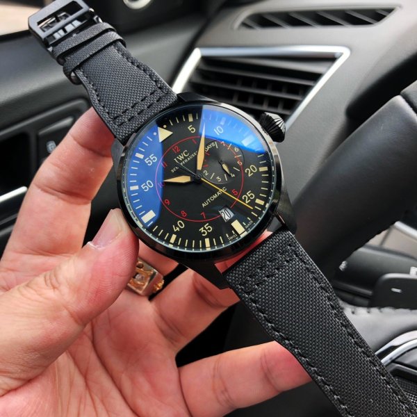 大人気新作IWC パイロットウォッチ コピーシリーズ メンズ 自動巻き