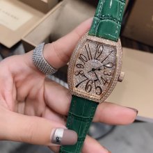 注目度NO.1フランクミュラー 時計 コピー レディース クオーツ 3色