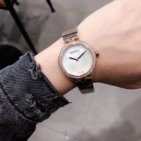 注目度NO.1グッチ 時計 コピー レディース クオーツ4色