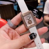 大人気新品シャネル 時計 コピー レディース クオーツ 3色