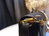 2019大人気爆発ジバンシー(GIVENCHY)☆レディース ショルダーバッグコピー☆人気商品今流行り欠かせない存在☆★