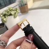 定番人気新品グッチ 時計 コピー レディース クオーツ