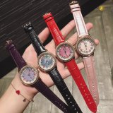 大人気新品オメガ 時計 コピー レディース クオーツ 4色