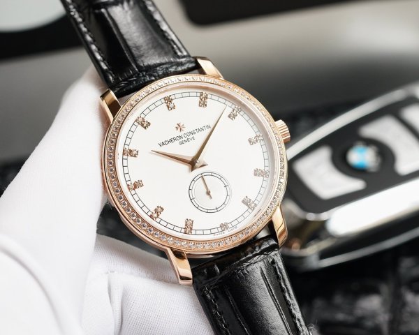 高品質ヴァシュロンコンスタンタン 時計 スーパーコピー メンズ 自動巻き 4色